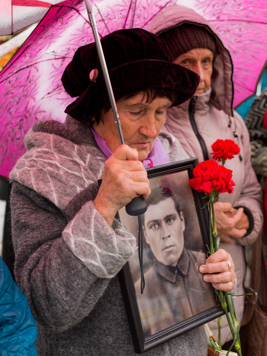 Волгоградцы почтили память родных – жертв политических репрессий XX века