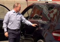 Глава российского государства Владимир Путин подписал закон, которым вводятся изменения в наказании водителей, не пропустивших пешеходов или велосипедистов