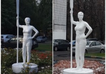 Скульптура девушки с веслом взбудоражила жителей Южного округа Москвы — фигура девы, установленная в здешнем сквере, оказалась чересчур откровенной
