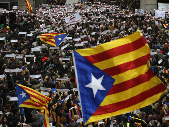 Очевидец демонстрации в Барселоне: людей возмутили последние действия Мадрида