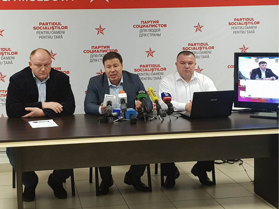 Беспрецедентная рейдерская атака на примэрию Кишинева Беспрецедентная рейдерская атака на примэрию Кишинева