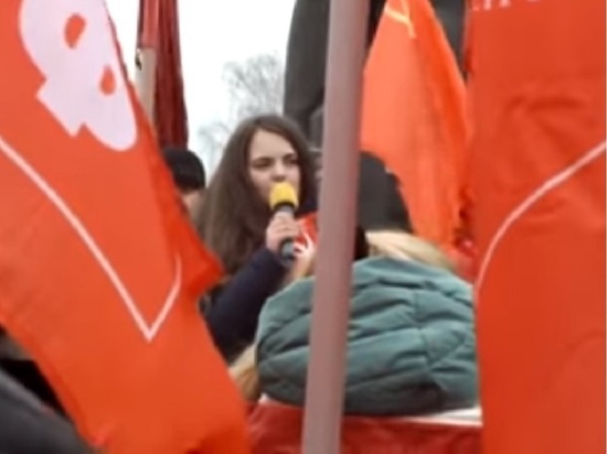 Коммунистический рэп: на митингах ивановских коммунистов читают рэп