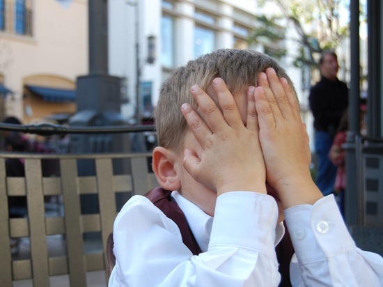 Временно отстраненный от работы преподаватель считает ситуацию «кафкианской»