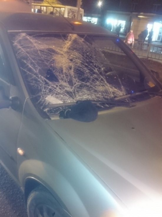 Житель Заволжского района пострадал под колесами «Рено»