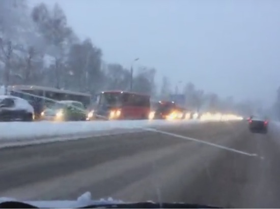 Снежный Ярославль – аварии, пробки и отсутствие снегоуборочной техники