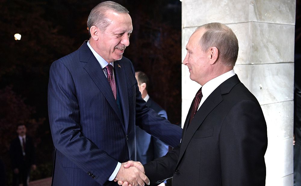 Кадры встречи Путина и Эрдогана в Сочи: «незабюрокрачено»