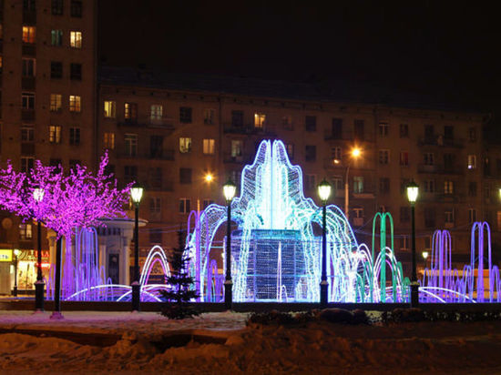 Световые фонтаны запустили в Новокузнецке 