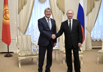Во время визита в Петербург Владимир Путин добавил интриги вокруг своего участия в президентских выборах — пошутив по поводу «серьезного графика» в 2019 году