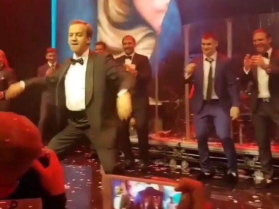 Вице-премьер любит танцевать