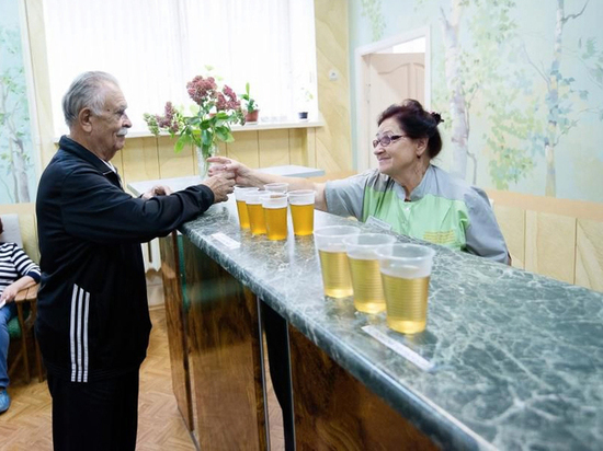 Именно такой прием оказали Владимиру Зуеву (84 года) и его двоюродному брату Юрию (82 года) в лечебном пансионате «Звенигородский»