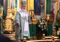 Во время литургии на свое 71-летие глава РПЦ предупредил россиян о надвигающемся конце света