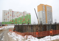 Строительство детского сада на 300 мест в Бурнаковской низине отстает от первоначально согласованного графика почти на три недели, срок завершения работ намечен на октябрь 2018 года