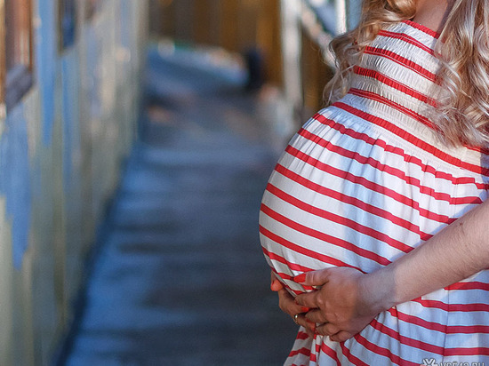 Эксперты назвали возраст, в котором жительницы Кузбасса рожают первого ребенка