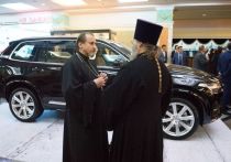 Проходящий в Казани III форум православной общественности, как и предрекали некоторые, стал площадкой для негласного обсуждения «языковой проблемы»