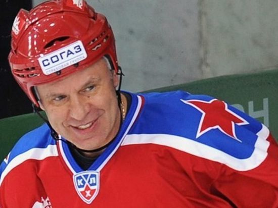 Знаменитый Вячеслав Фетисов даст мастер-класс юным калужским хоккеистам  