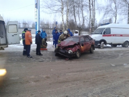 Тройное ДТП в Рыбинске пострадали люди