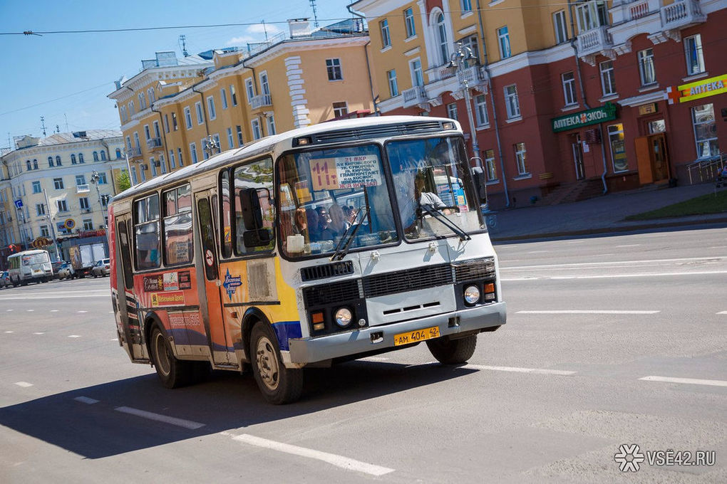 Маршрутки кемерово. 163 автобус кемерово. Маршрутка. Новые автобусы в кемерово. Автобус.