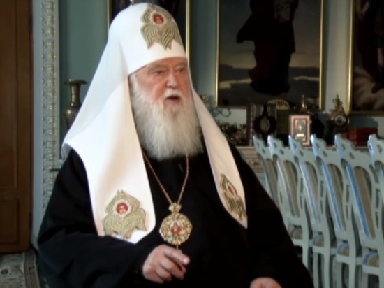 Он обратился к патриарху Кириллу с просьбой преодолеть раскол