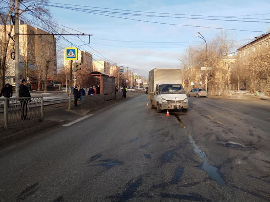 В Екатеринбурге 80% дорог нарушают нормативные правовые акты РФ