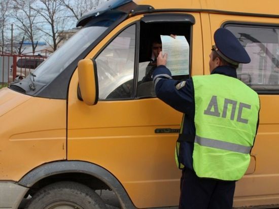 Проверки показали, что в Оренбуржье каждый третий водитель автобуса нарушает ПДД