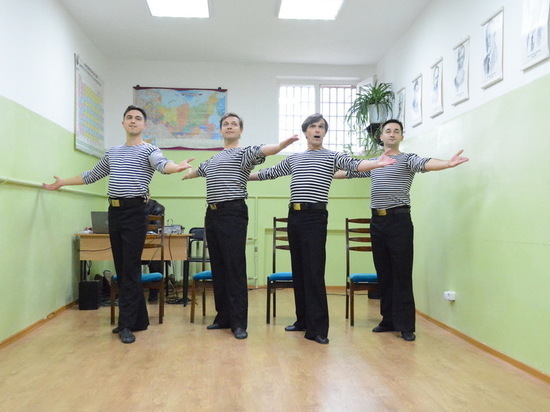 Артисты крымского театра выступили перед несовершеннолетними в СИЗО-1