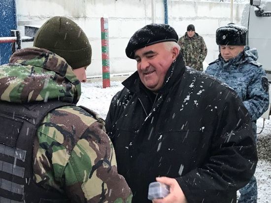 Сергей Ситников навестил костромских бойцов Росгвардии в Дагестане