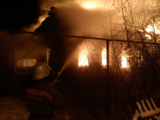 Костромские пожарные за сутки потушили четыре пожара в жилом секторе