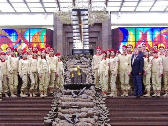 Юнармейцев Костромской области познакомили с культурными объектами Вооруженных Сил РФ