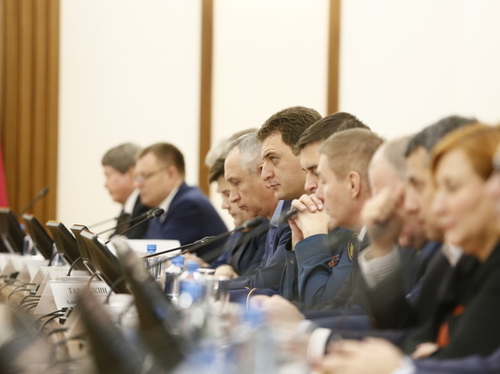 Губернатор Кубани призвал к ужесточению мер по борьбе с незаконным оборотом алкоголя в крае Губернатор Кубани призвал к ужесточению мер по борьбе с незаконным оборотом алкоголя в крае