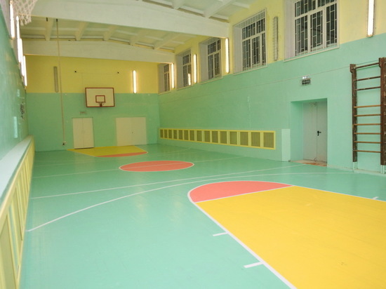 Суд закрыл спортзал кузбасской школы на 90 суток