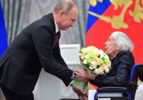 В Кремле 18 декабря, президент России Владимир Путин провел церемонию награждения правозащитников, которые больше других отличились в 2017 году