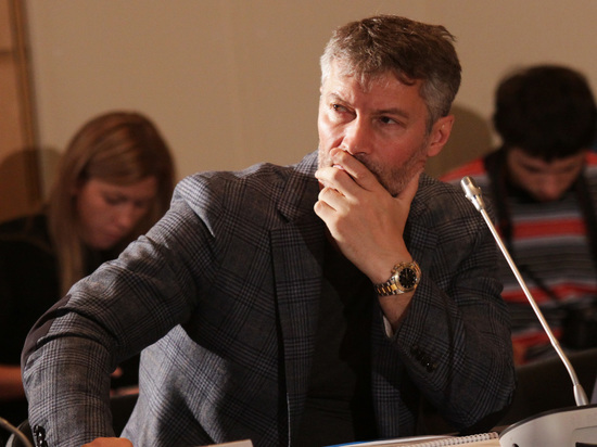 Ранее депутат Поклонская критиковала мэра Екатеринбурга за неуважение к «религиозным чувствам православных»