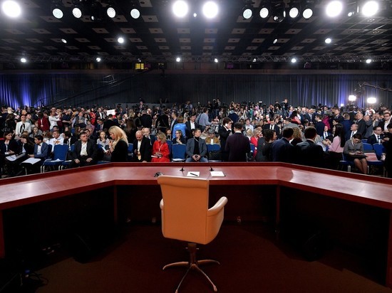 Заметки журналиста "МК в Твери" с большой пресс-конференции Владимира Путина