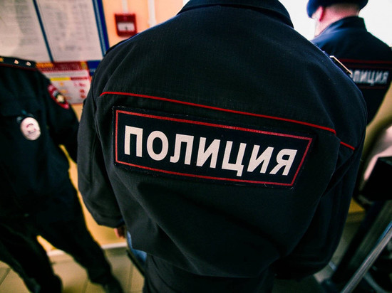 Полиция Курска просит помощи в поисках грабителя 