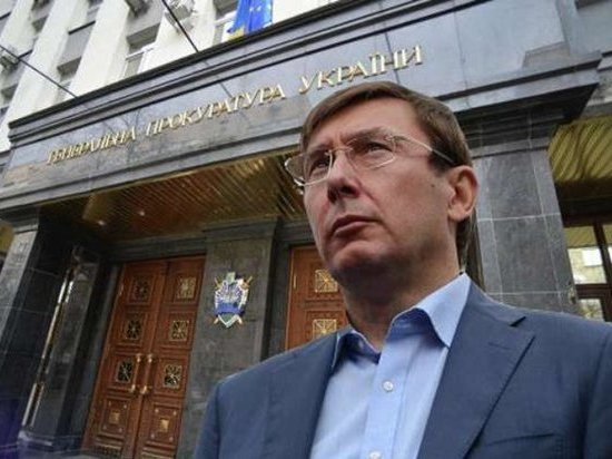 Генпрокурор и глава Минфина Украины обменялись угрозами отставки