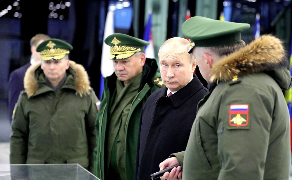 Шойгу рассказал Путину о выводе войск из Сирии: кадры заседания
