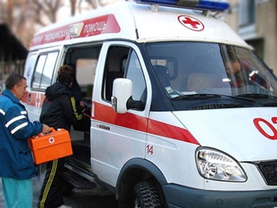 Возле гипермаркета в Белгороде скончался мужчина