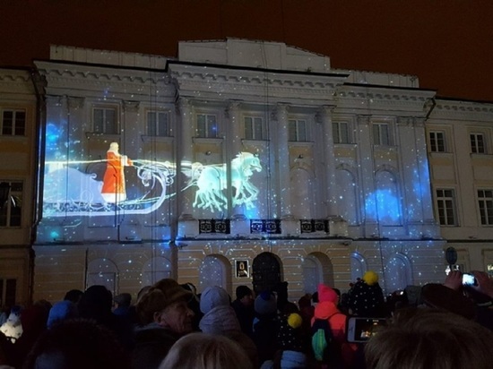 В новогоднюю ночь на Советской площади ярославцам покажут лазерное шоу