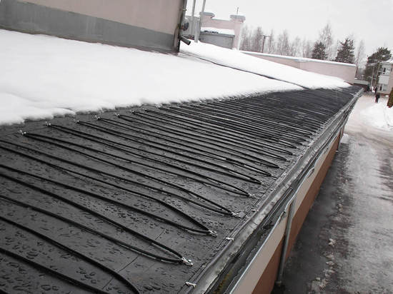 Ноу-хау в Костроме: растапливать сосульки на крышах будет автоматическая система снеготаяния