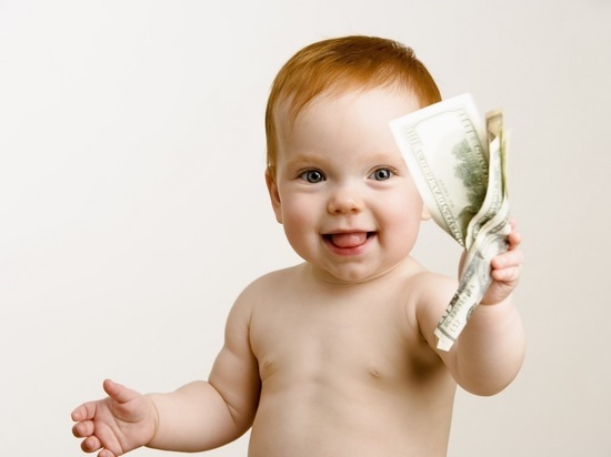Оренбуржье получит 220 миллионов на выплаты за рождение первого ребенка