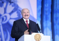 Президент Белоруссии Александр Лукашенко на вопрос журналиста агентства БЕЛТА о перспективах внешней политики страны в следующем году, неожиданно заявил, что это не является главным и эмоционально высказался о продолжающемся конфликте на востоке Украины