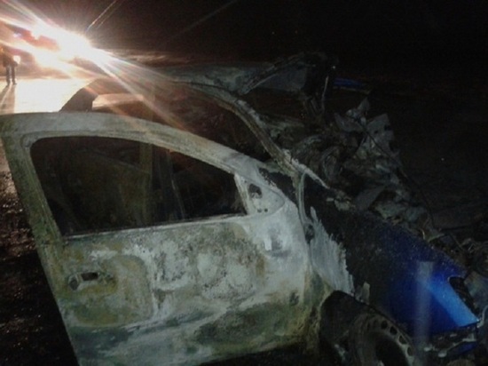 Водитель и трое пассажиров сгорели заживо