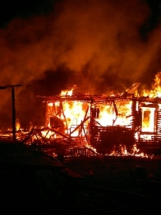 В Угличском районе сгорел дом-дача