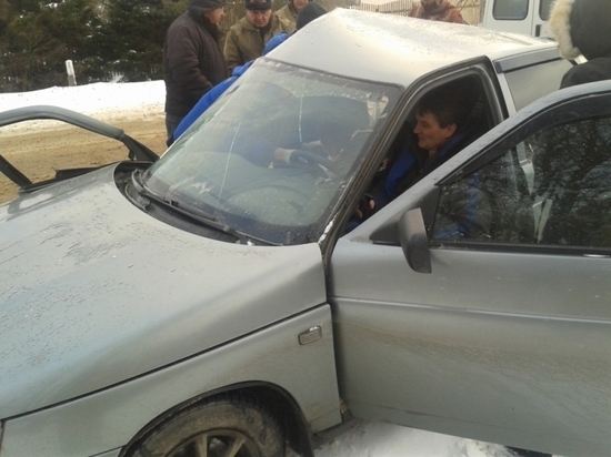 В Гаврилов-Ямском районе столкнулись «Форд» и «ВАЗ»