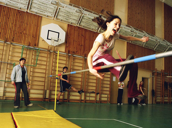 В Оренбургском районе  школьница получила травму на уроке физкультуры