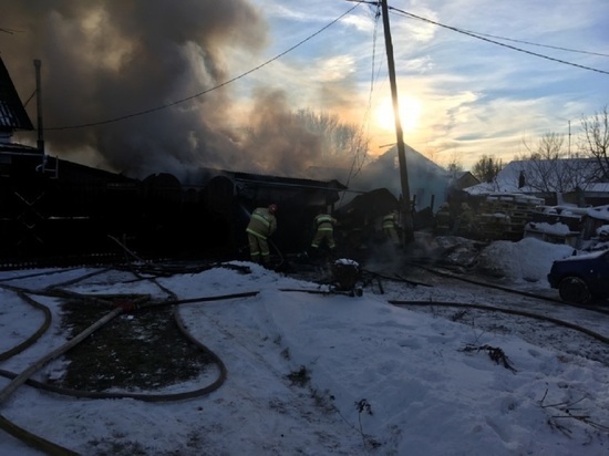 Труп на пепелище: в крупном пожаре в Ярославле погиб мужчина