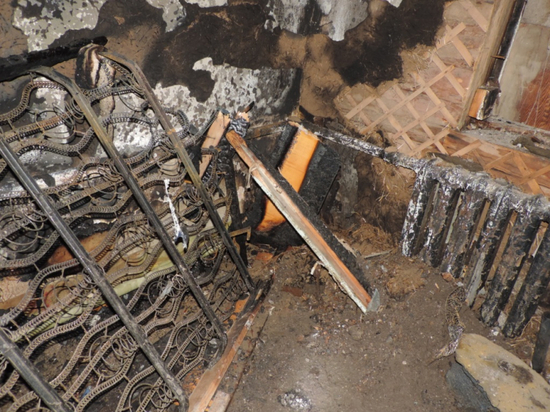 Оренбурженка сожгла дом своего сожителя из-за его измены