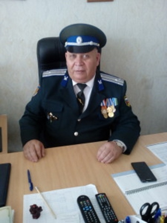 Директору Лебяжьевского сельхозтехникума запретили носить форму казака Оренбургского общества