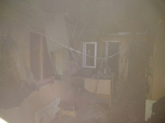 Неисправная проводка: в Рыбинске пожарные тушили административное здание