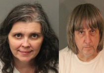 Калифорнийская семейная пара была задержана полицией – 57-летнего Дэвида Аллена и 49-летнюю Луизу Анну Турпин подозревают в том, что они держали тринадцать своих детей в неволе